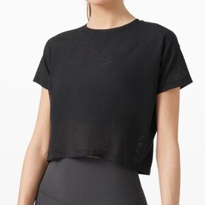 Lululemon cates tee mesh 6